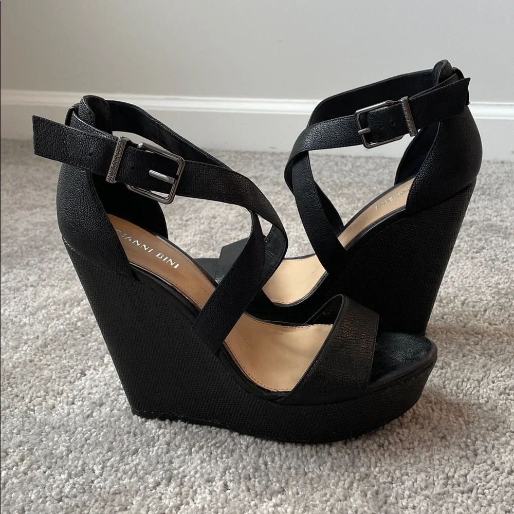 Gianni Bini Black Ankle Strap Wedge Sandals - Picture 6 of 16